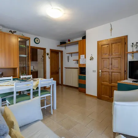 Apartment Laerchenwald - Trepalle *